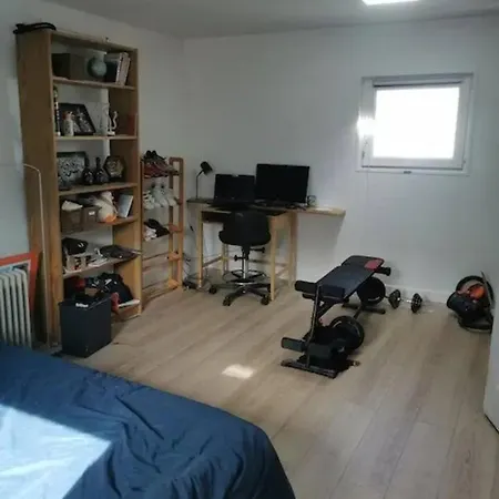 D'une Avec Vue Sur La Et Balcon Amenage A Apartment *